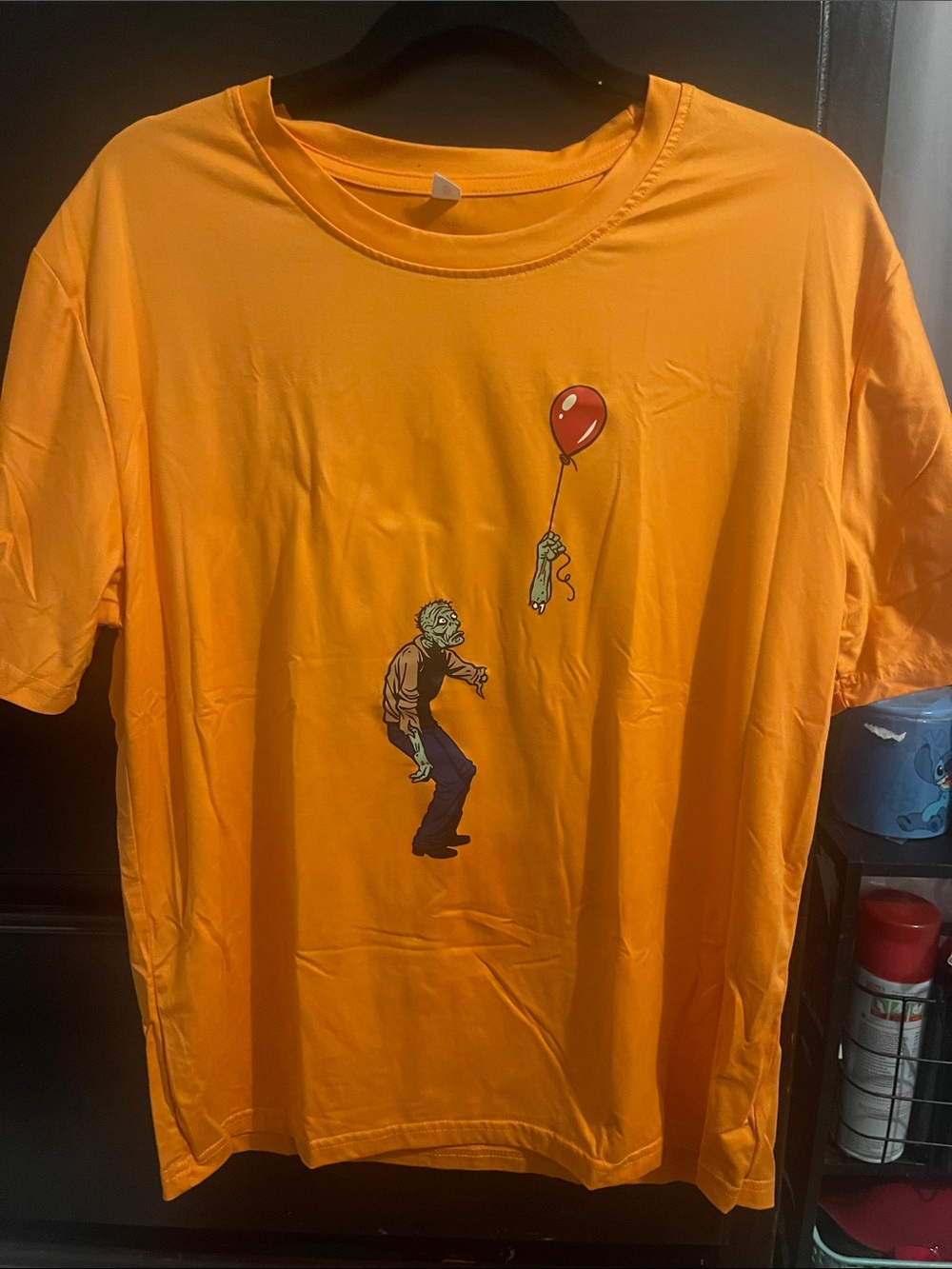 118- Men's Orange Graphic T-Shirt with Balloon Design